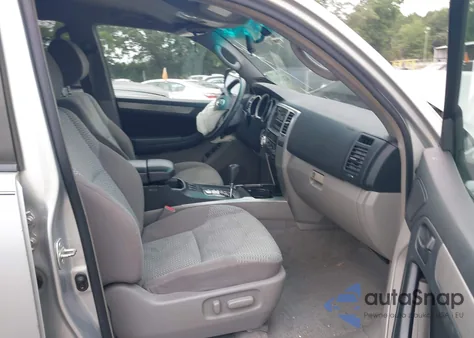 2006 Toyota 4Runner Sr5 V8 from USA, damaged, VIN JTEBT14R368037113